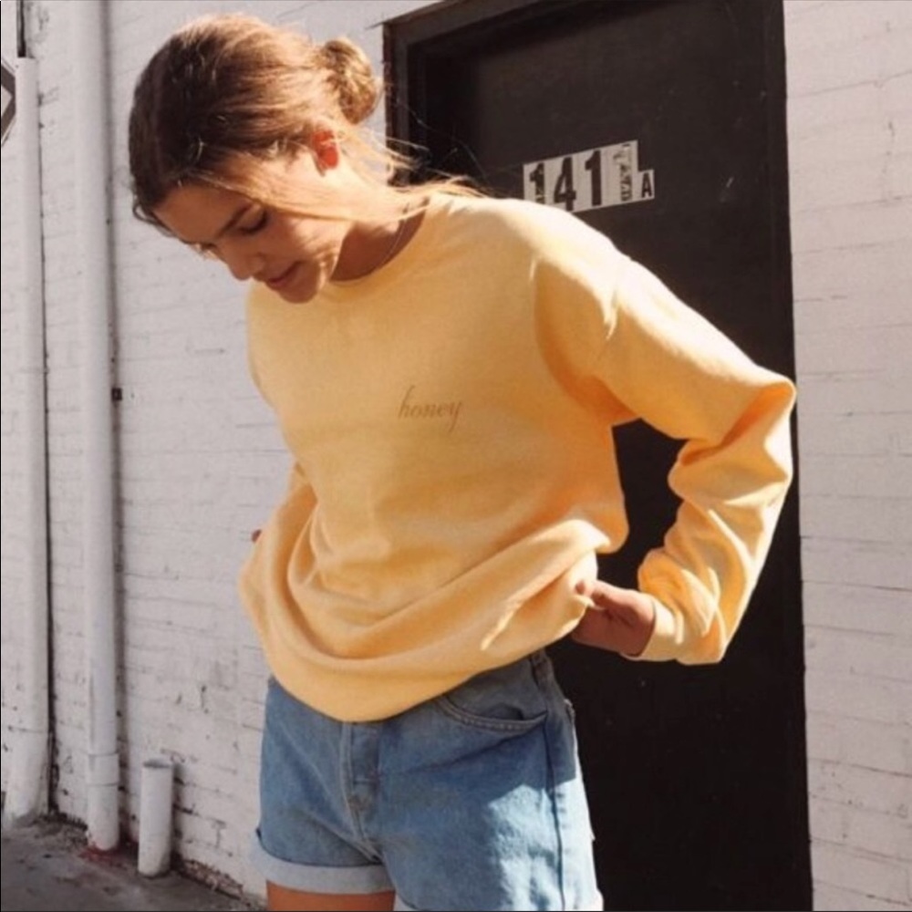 Brandy Melville Erica Honey Crewneck Sweatshirt